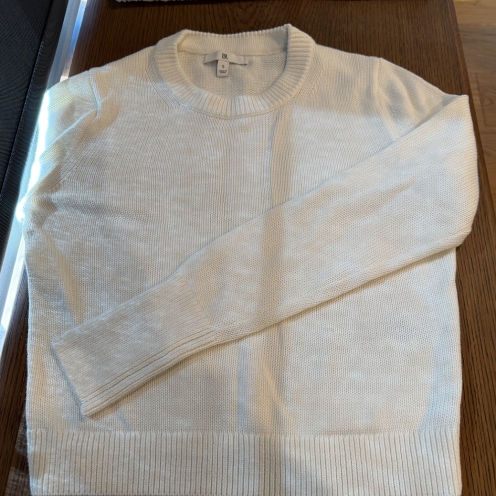 Sweater - Picture 2 of 4